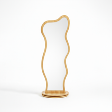 Mawja – Wave Mirror Organizer