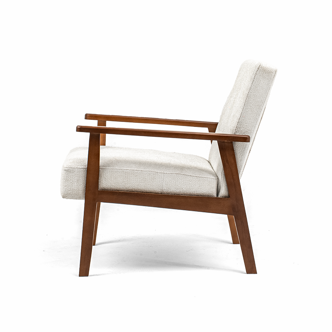 Noura – Minimalist Armchair