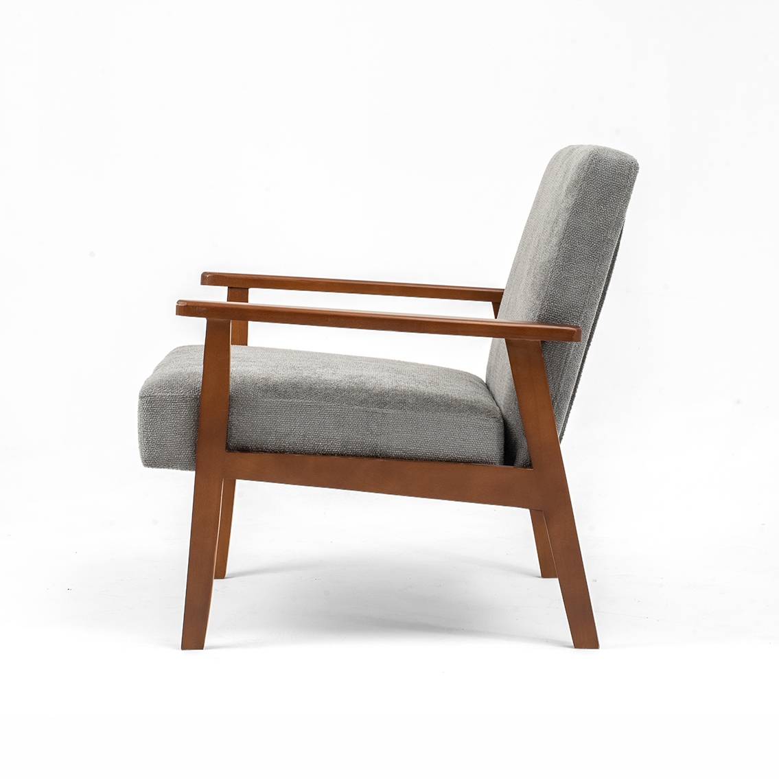 Noura – Minimalist Armchair