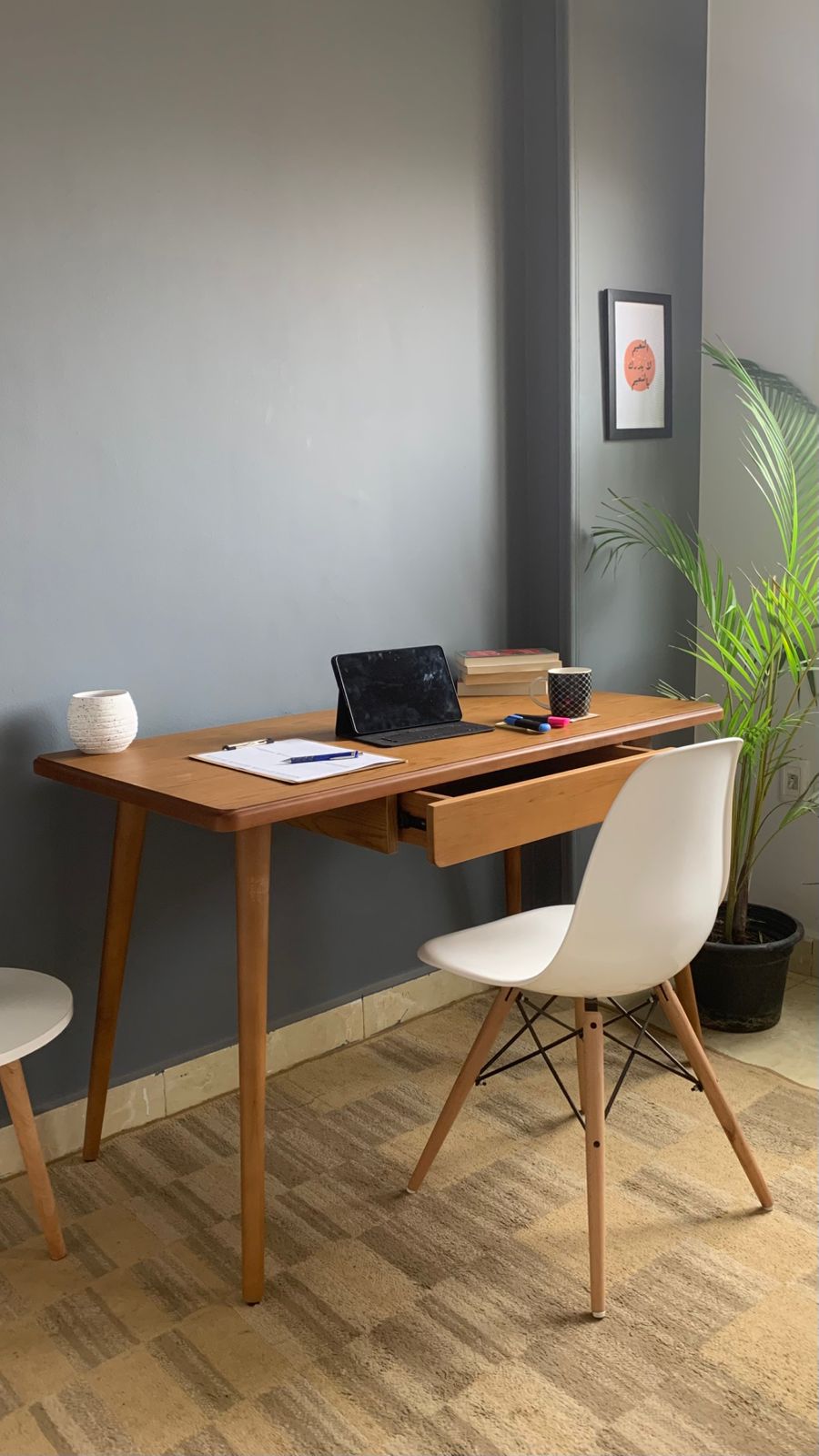 Minimalist Wooden Desk – Solid Beech with Functional Drawer