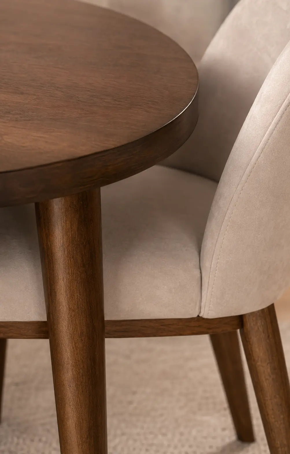 Arden dining set – wood and velvet detail